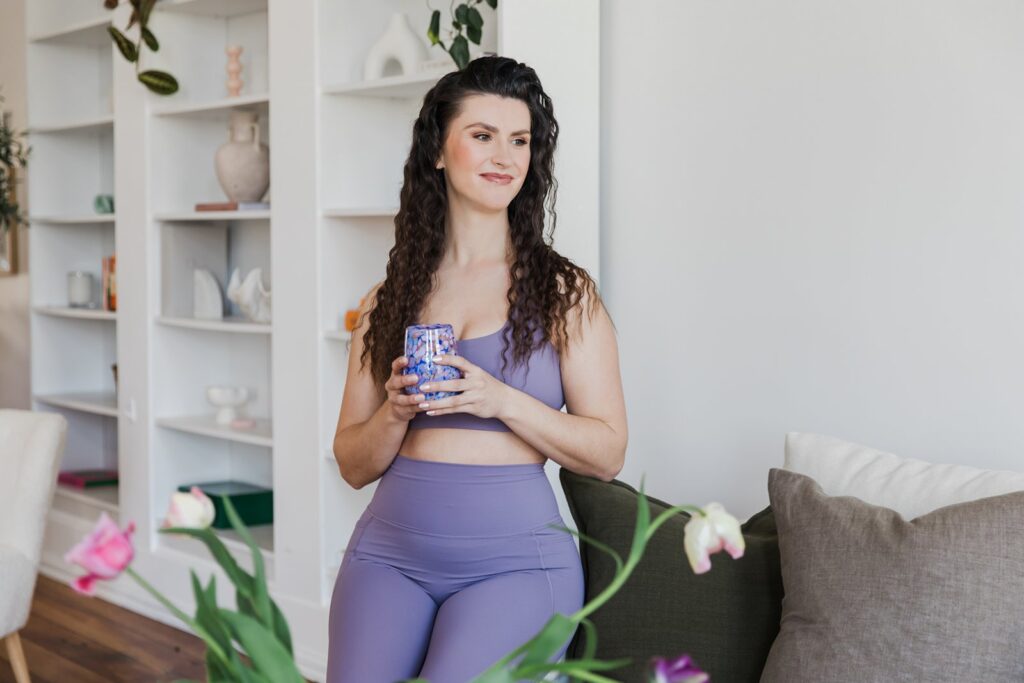 Hailey Ann Co Helping burnt out female entrepreneurs with somatics and bookkeeping.
