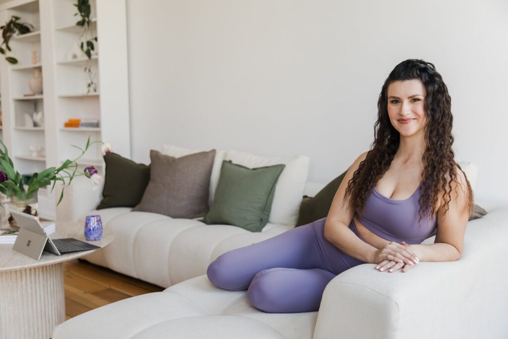 Hailey Ann Co. Bookkeeper and Somatic Money Coach for female entrepreneurs