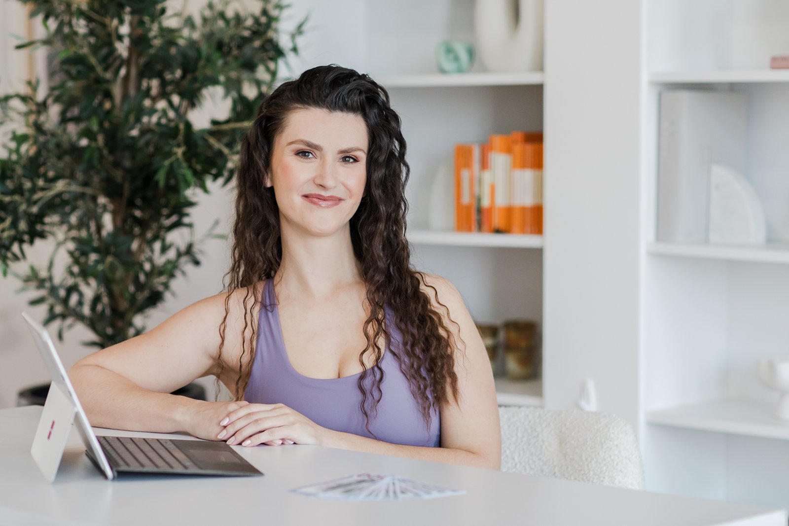 Hailey Ann Co Somatic Money Coach and Bookkeeper for Female Entrepreneurs